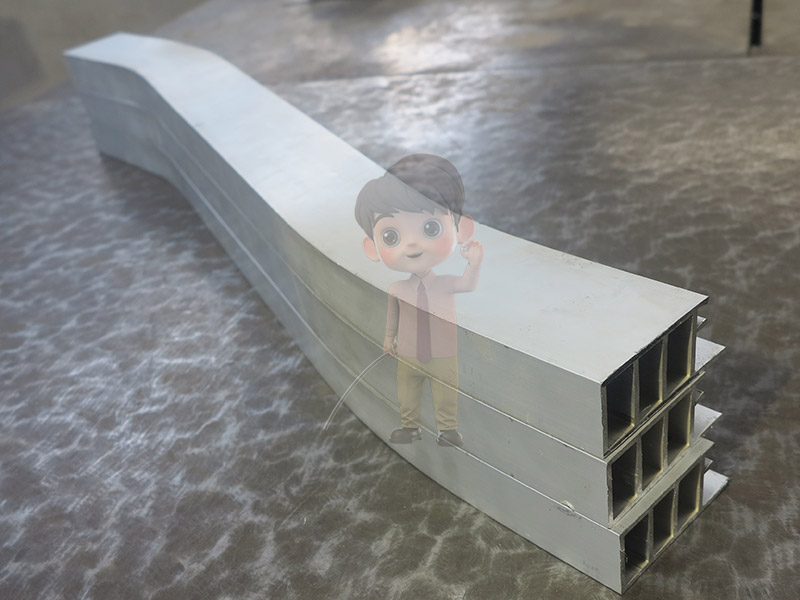 高精度高铁S型窗框拉弯成型方案，助力列车轻量化与气动优化