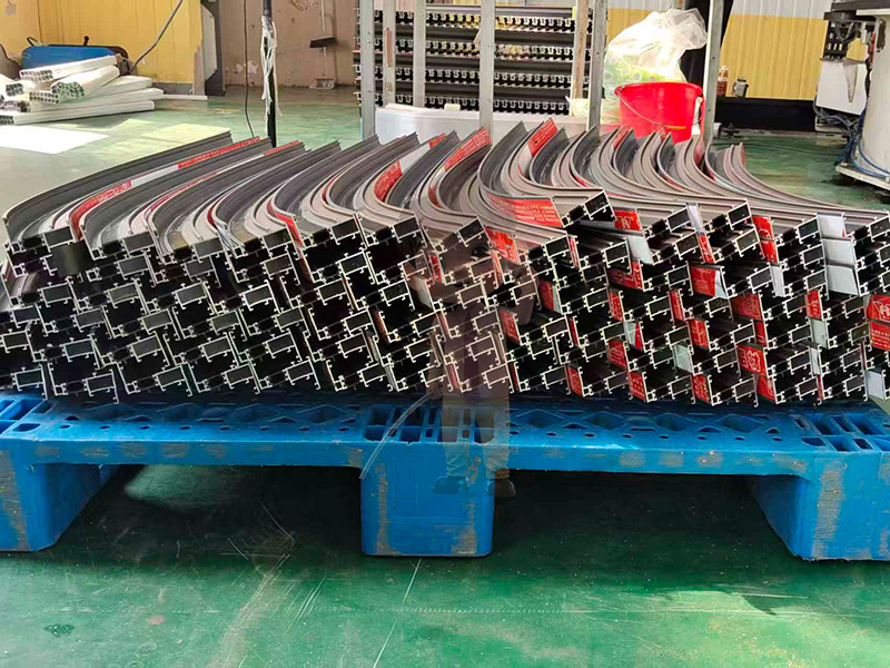 断桥铝拉弯加工整体解决方案:北京盛达伟业拉弯高精度弧形成型与隔热结构双重保障 断桥铝拉弯加工整体解决方案:北京盛达伟业拉弯高精度弧形成型与隔热结构双重保障
